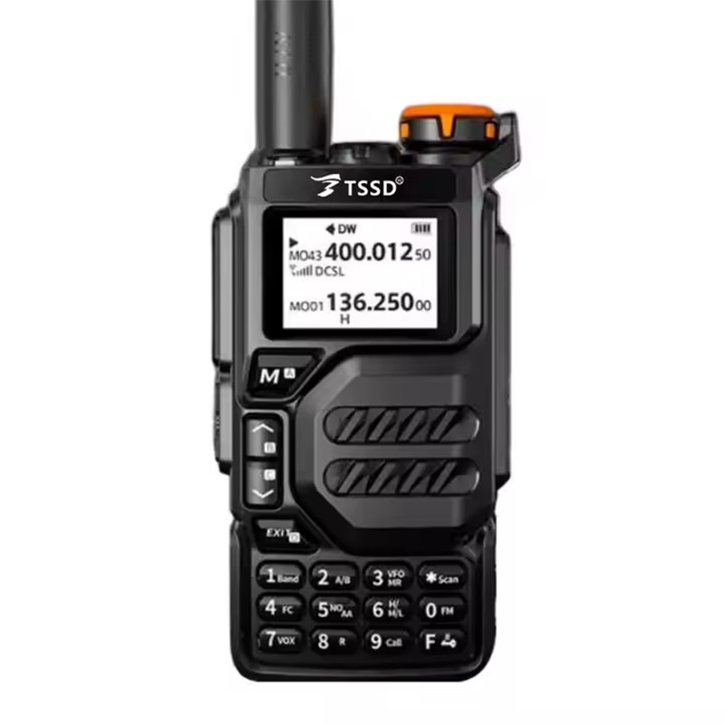 UV5R PLUS AM/FM DTMF Digital two way radio